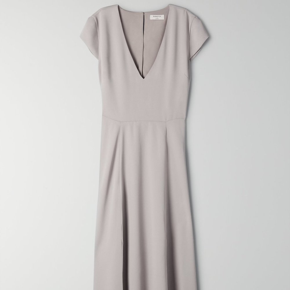 Aritzia Babaton hamptons v-neck dress NWT
